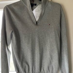 Medium Tommy Hilfiger quarter zip gray